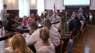 Najugoženiji deca i žene